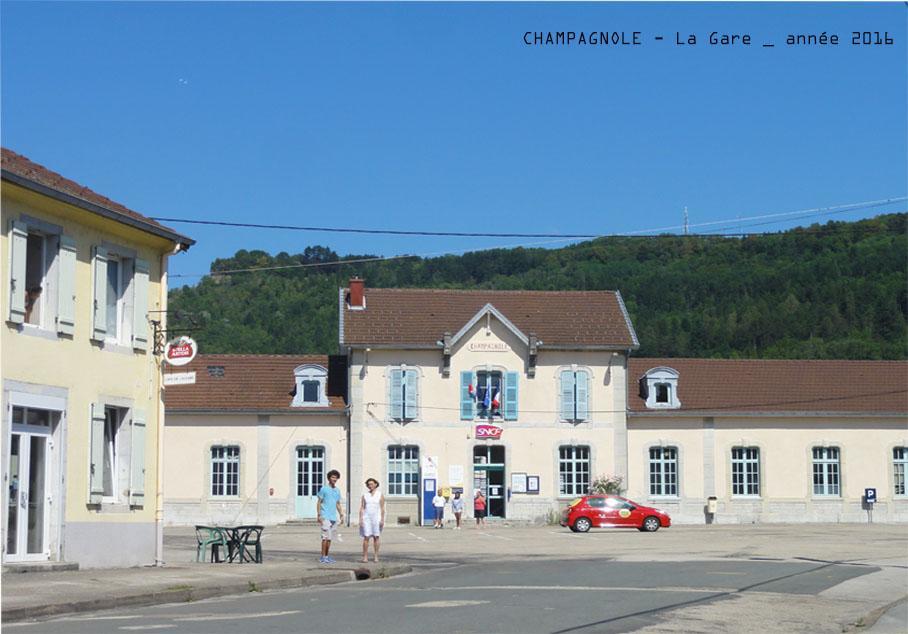 Cafe Hotel De La Gare Champagnole Zewnętrze zdjęcie