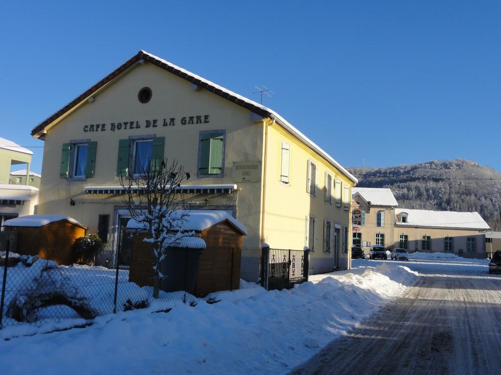 Cafe Hotel De La Gare Champagnole Zewnętrze zdjęcie