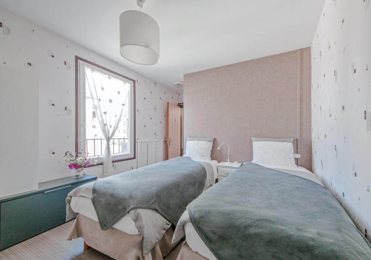Cafe Hotel De La Gare Champagnole Zewnętrze zdjęcie